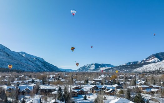 Ballon ascension from Homes Durango office in Durango co