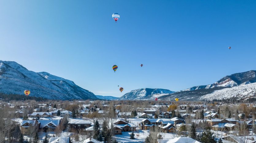 Ballon ascension from Homes Durango office in Durango co